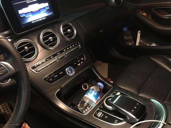 Performans, Konfor ve Sportifliği İle Kalbinizi Çalabilecek Araba: Mercedes C 200d AMG
