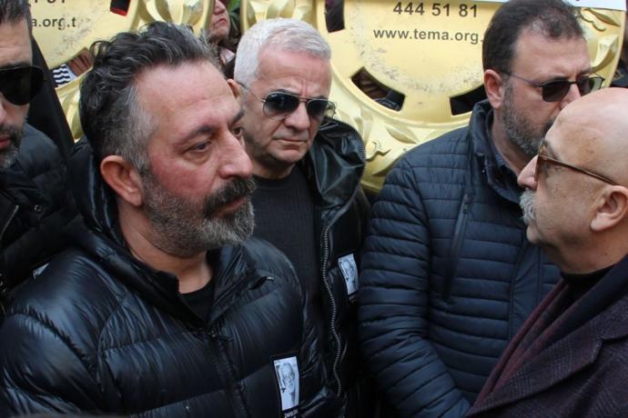 Demet Akbağ'ın Eşi Zafer Çika Son Yolculuğuna Uğurlandı