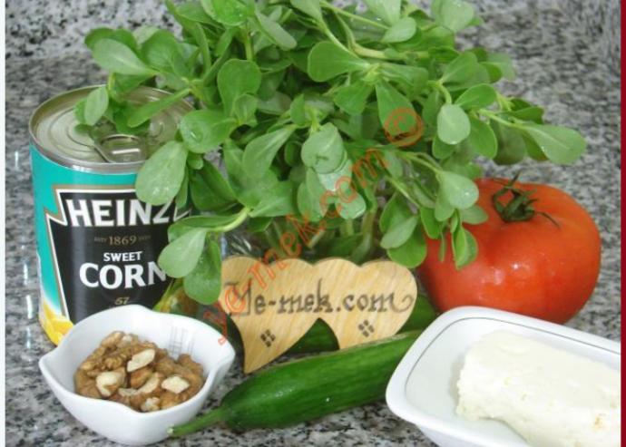 Herkesin Yapabileceği Kolay, Zahmetsiz, Hafif Lezzet: Semizotu Salatası Nasıl Yapılır?
