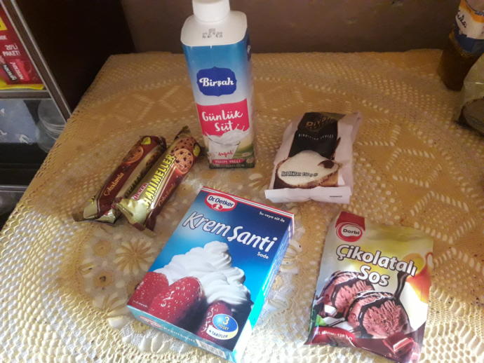 Hem Leziz Hem de Pratik Tatlı Arayanlar Buraya! Makaron Tatlısı Nasıl Yapılır? 