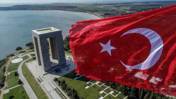 Kadıköy Anadolu Lisesi Öğrencilerinden Çanakkale Türküsü