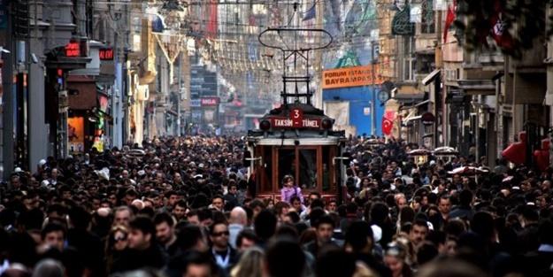İstanbul'un Nüfusu 131 Ülkeden Fazla!