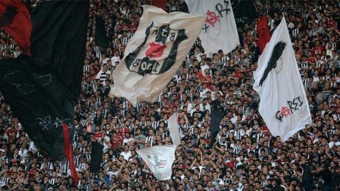 Türk Futbolunun Koca Çınarı, "Şerefinle Oyna Hakkınla Kazan" Diyenlerin Takımı: Beşiktaş!