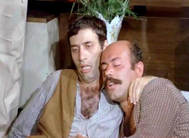 'Bana Mazlum'u Getirin' Repliğiyle Hafızalara Kazınan Film: 40. Yılında Unutulmaz 'Şark Bülbülü' Filmi Hakkında Her şey