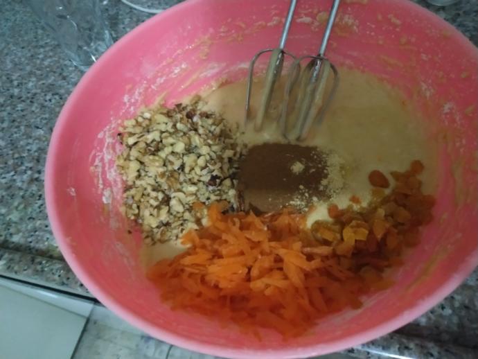 Enerji Depolaması Garantili, Bizleri Atom Gibi Yapacak Bir Kek: Susamlı Atom Kek Tarifi