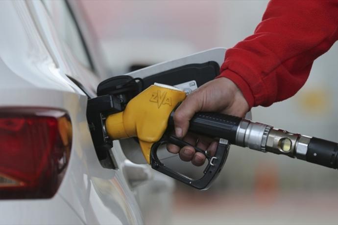 EPDK Başkanı Yılmaz: Benzine Zam Yok