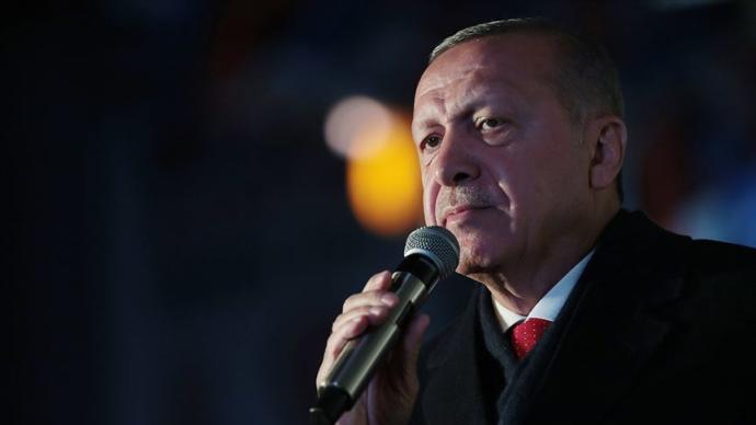 Erdoğan'ın, Twitter, Facebook ve Instagram Kullanıcılarına Sürprizi Var (Yarın Öğlen 12'de)