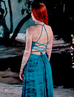 Ateşi Saçlarında Taşıyan Riverdale Karakteri Cheryl Blossom'ın Stilini İnceliyoruz!