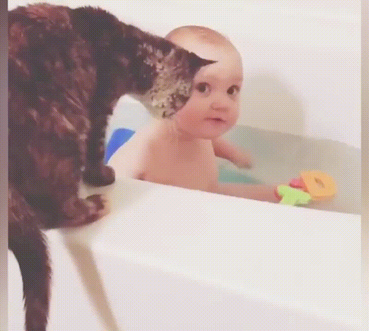 Bebeğiniz ile Sağlıklı Bir Banyo Keyfi İçin Gerekli Olan Her Şey