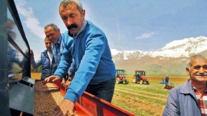 Yerel Seçimlerin En Büyük Kazananı: Türkiyenin TKPli Tek Belediye Başkanı Fatih Mehmet Maçoğlu Yaptıklarıyla Fark Yaratıyor