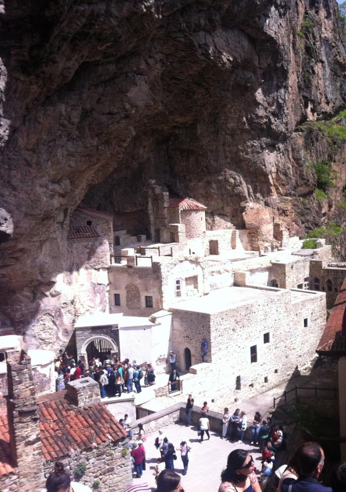 Sümela manastırı