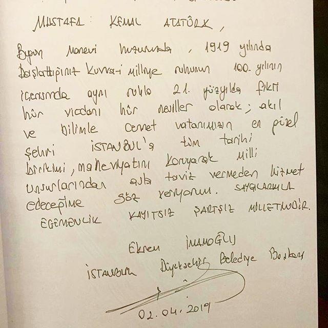 Binali Yıldırım: Anıtkabir'deki Deftere 'Büyükşehir Belediye Başkanı' Yazmak Akla Ziyan Bir Şeydir