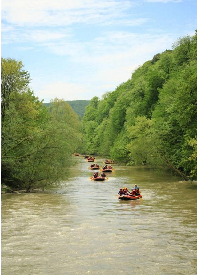Melen çayı üzerinde rafting heyecanı