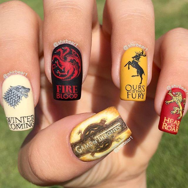 Game Of Thrones'un Obsesif Hayranlarından Sanat Eserini Andıran 10 Oje Tasarımı!