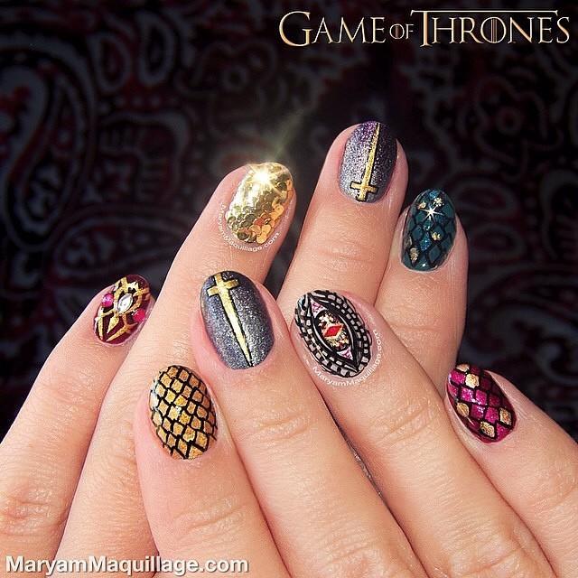 Game Of Thrones'un Obsesif Hayranlarından Sanat Eserini Andıran 10 Oje Tasarımı!