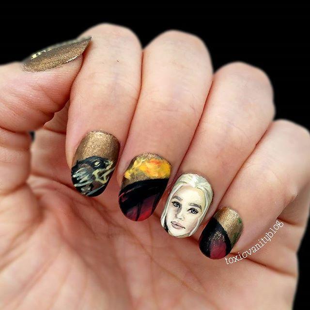 Game Of Thrones'un Obsesif Hayranlarından Sanat Eserini Andıran 10 Oje Tasarımı!