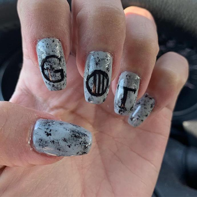 Game Of Thrones'un Obsesif Hayranlarından Sanat Eserini Andıran 10 Oje Tasarımı!