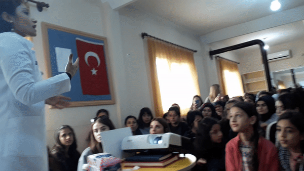 Orkid’in ‘’Okula Devam’’ Projesi Mardin’de Hayat Bulurken Ben de Oradaydım!
