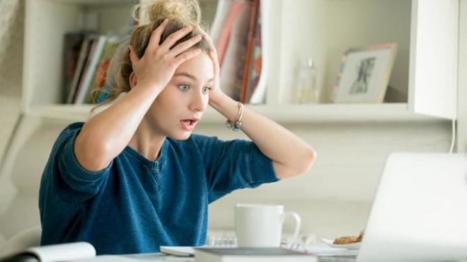 Panik Atak Geçiren Birine Yardım Etme Teknikleri