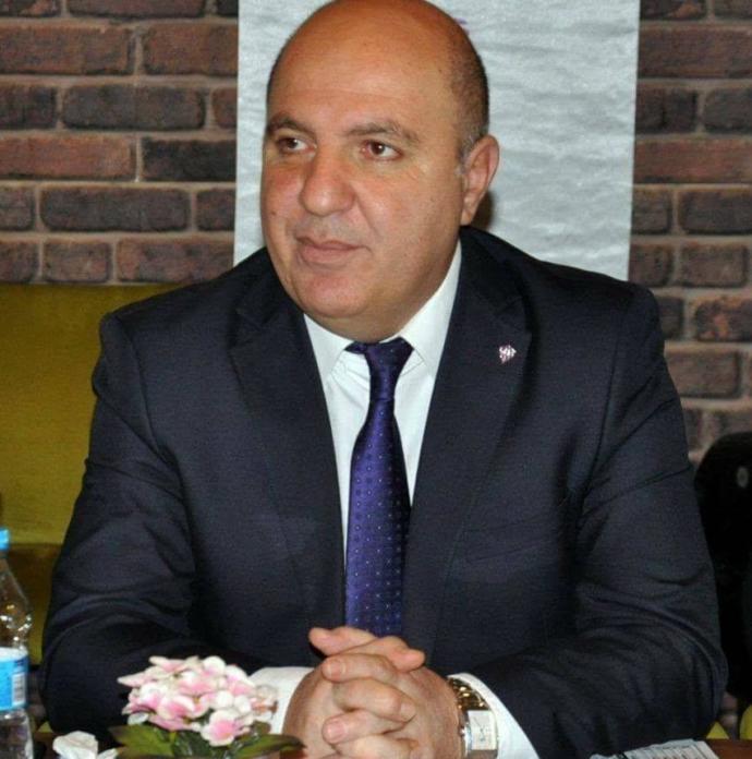 Sinopspor Başkanı Ayhan Özhan