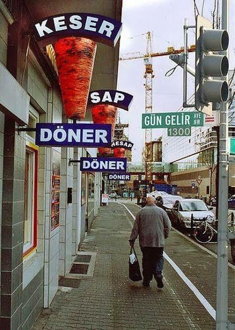 Yurdum İnsanından Gülme Garantili Restoran İsimleri!