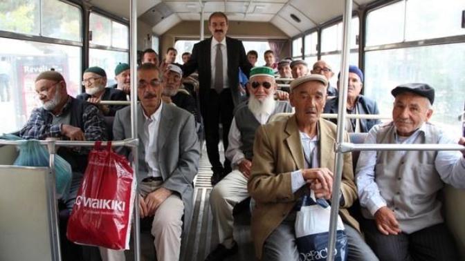 Yaşlı Bireylerin Sık Sık İstedikleri Ama Göstermedikleri Saygı!