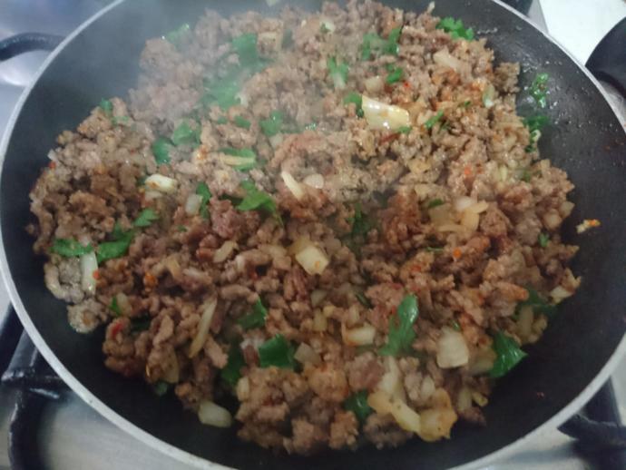 Canı Börek Çekenler İçin Tavada Pratik Börek Tarifi