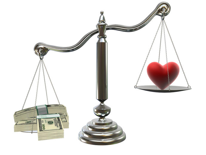 İnsanlar Ne İster, Biz Ne İstiyoruz?