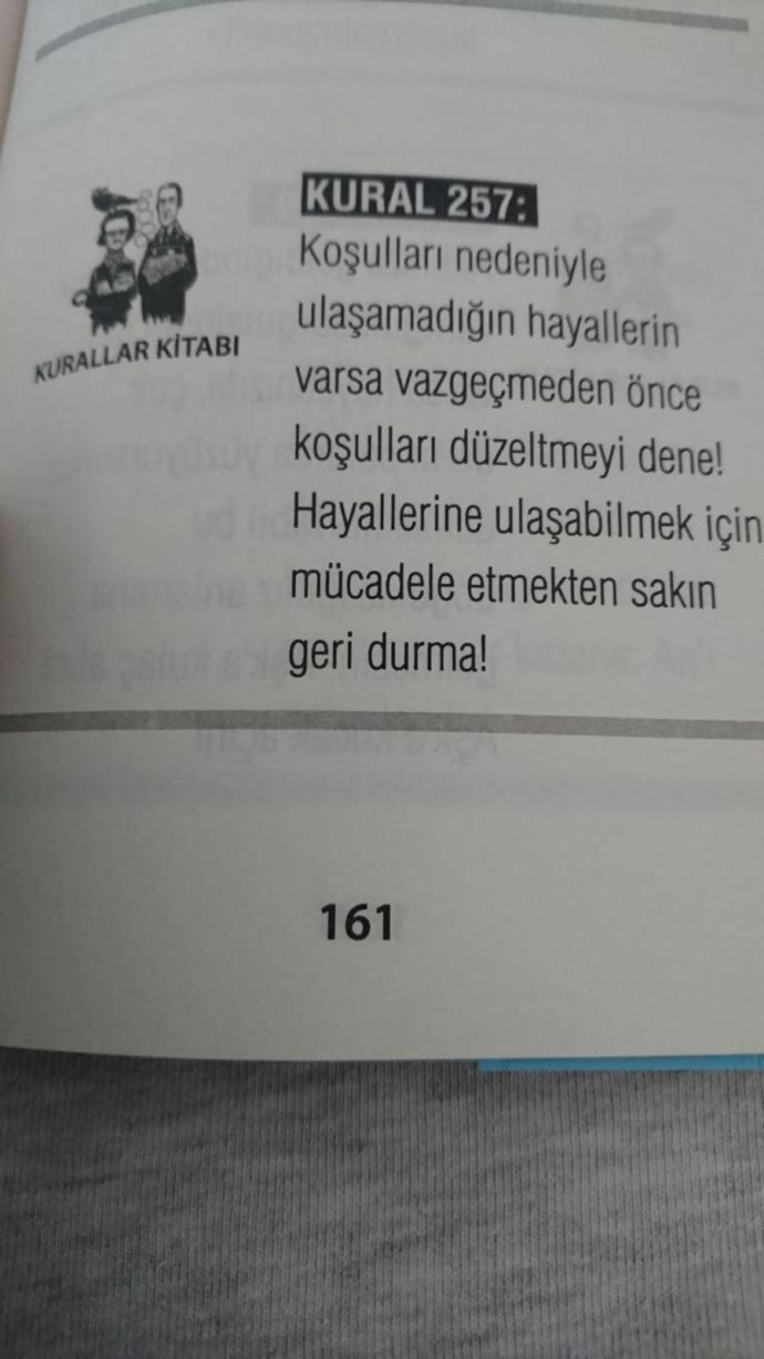 Hayatınıza Yeni Kurallar Katacak İki Farklı Kitap