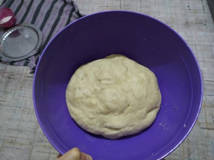 Sabah Kahvaltılarının Vazgeçilmezi Pofuduk Pastane Usulü Kaşarlı Poğaça Tarifi