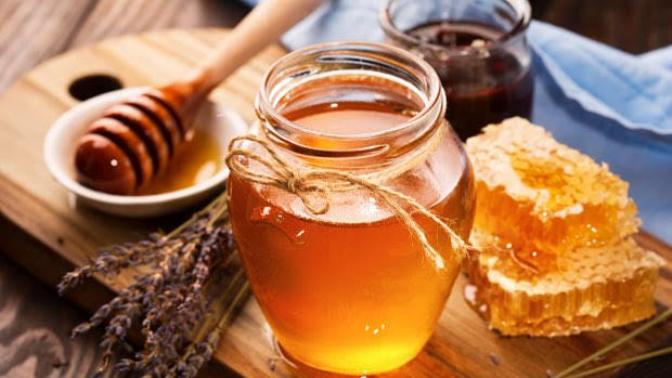 Bebeklere 1 Yaşından Önce Verilmesi Tehlikeli Olan Gıdalar Nelerdir?