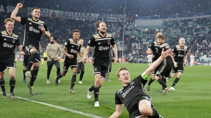 Ajax, Mucize Gerçekleştirip Şampiyonlar Ligi Kupasını Alabilecek Mi?