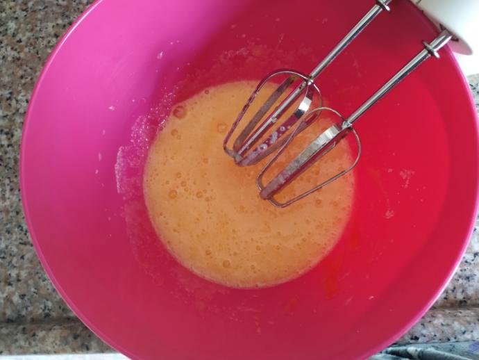 Şelaleyi Andıran Akışkan Çikolatasıyla Ağızları Sulandıran Bir Tatlı: Şelale Muffin