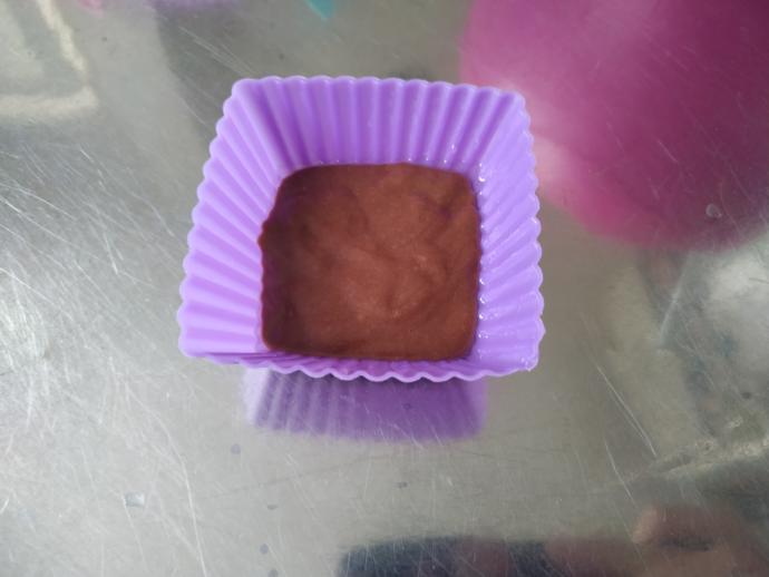 Şelaleyi Andıran Akışkan Çikolatasıyla Ağızları Sulandıran Bir Tatlı: Şelale Muffin
