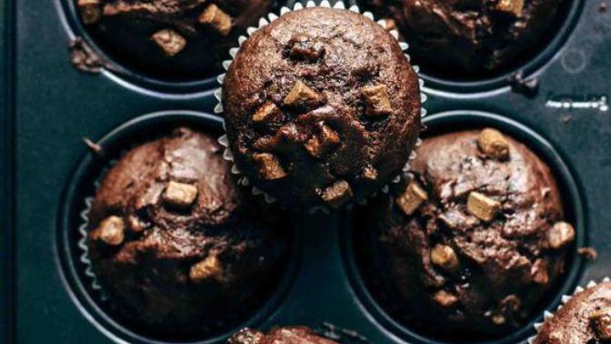 Şelaleyi Andıran Akışkan Çikolatasıyla Ağızları Sulandıran Bir Tatlı: Şelale Muffin