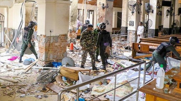 Sri Lanka'da Paskalya Bayramı'ndaki Patlamalarda En Az 290 Kişi Hayatını Kaybetti, Ölenlerin Arasında 2 Türk de Var