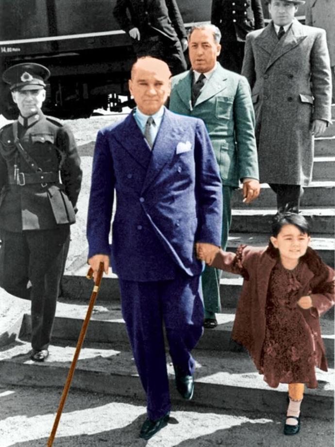 Bir Anne Gözünden 23 Nisan!
