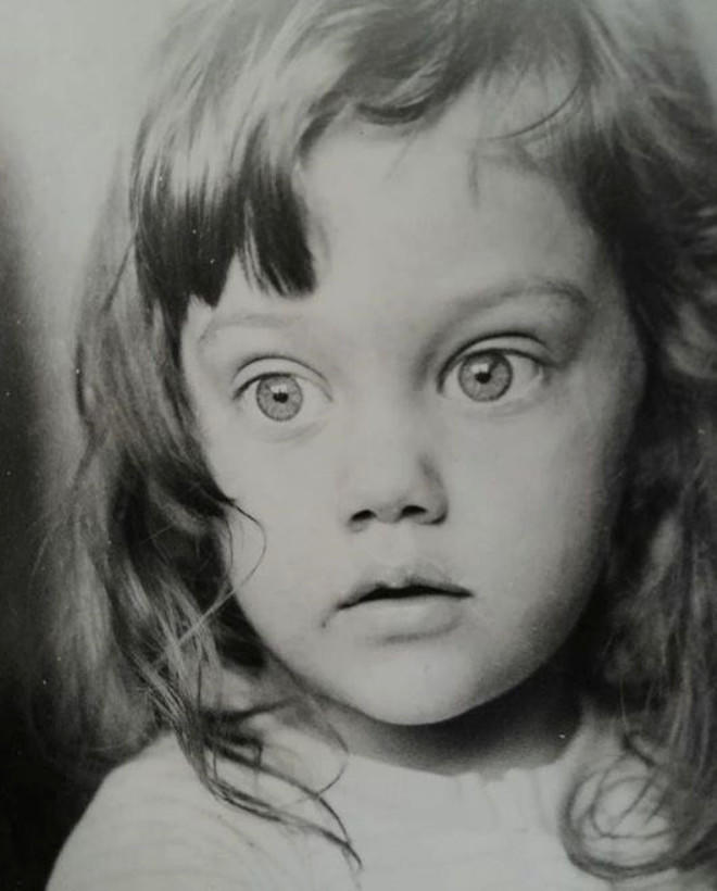 Ünlülerin Çocukluk Fotoğraflarını Görünce Çok Şaşıracaksınız