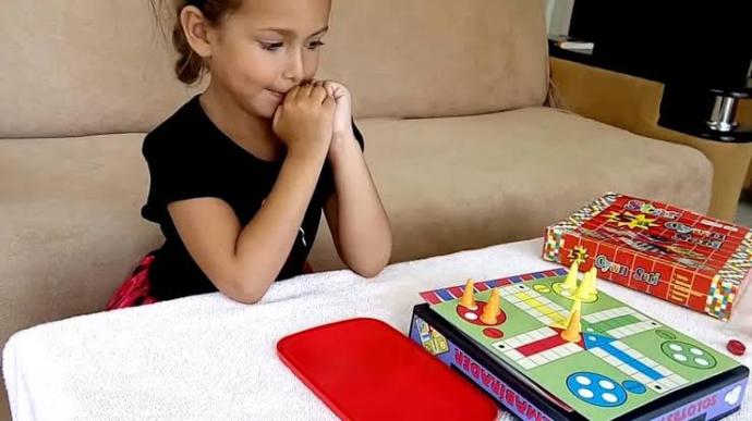 Anne ve Babaların Çocukların Eğitiminde Dikkat Etmesi Gereken Hususlar Nelerdir?