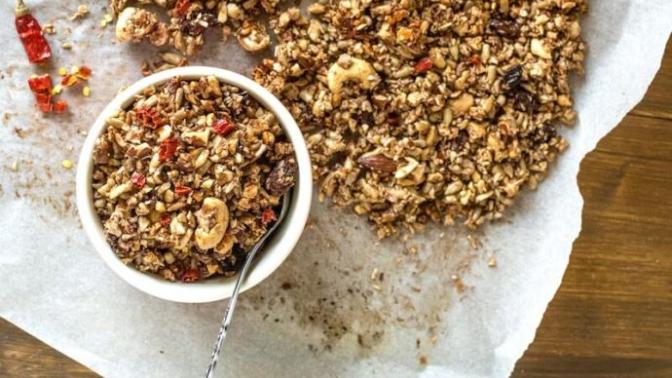 Granola Nasıl Yapılır? Diyet Ve Spor Yapanlar İçin Alternatif Kahvaltı Seçeneği!