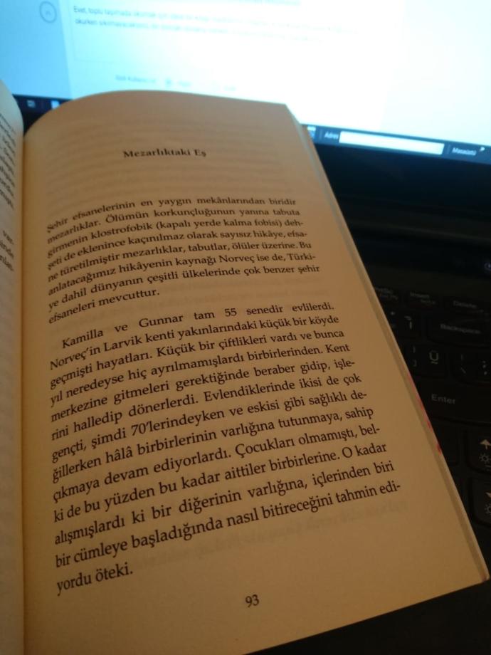 Geceleri Uykunuzu Kaçıracak Kitap Önerim: Baba, Dışarıda Bir Melek Var!