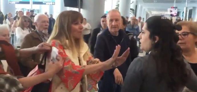 İstanbul Havalimanı'nda Görevliye Ağır Hakaretler
