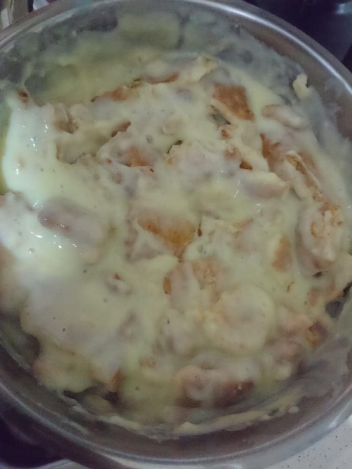 Bisküvi Ve Puding İle Yapabileceğiniz Mükemmel Bir Pasta Tarifi!