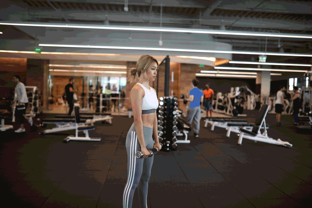 Front deltoid raise