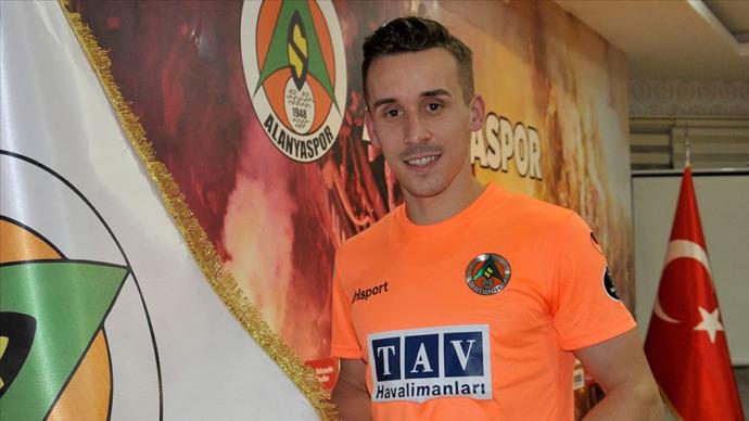 Alanyasporlu Futbolcu Josef Sural Hayatını Kaybetti