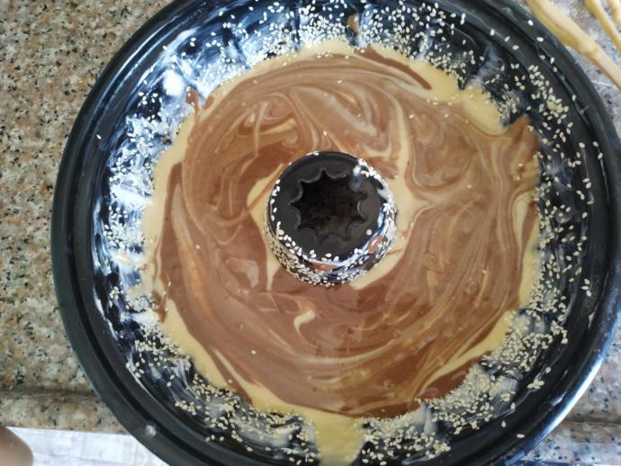 Pamuk Gibi Yumuşacık Kekiyle Beş Çayınıza Renk Katacak Bir Lezzet: Tahinli, Kakaolu Kek 