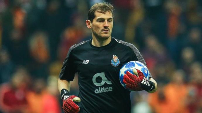 Porto Kalecisi Iker Casillas Sabah Antrenmanında Kalp Krizi Geçirdi (Hastaneden İlk Fotoğraf)