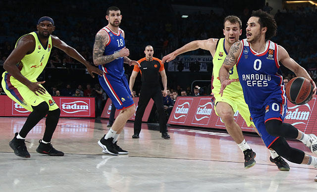 Basketbolda Tarih Yazıldı! Fenerbahçe'den Sonra Anadolu Efes de Final Four'da