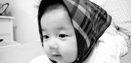 KizlarSoruyor Fenomen Röportajı Devam Ediyor, Bu Haftaki Konuğumuz: buketburcu
