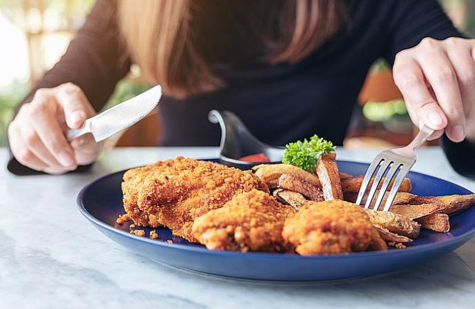 Ramazan'da Diyet Yaparken Nasıl Beslenmeliyiz?